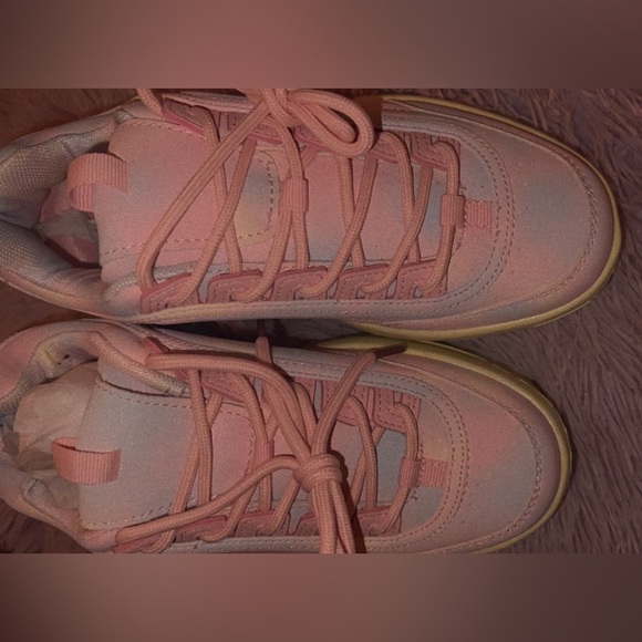 Platform - Picture 2 of 5